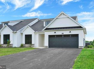 4479 Range Runner Dr, Fayetteville, PA 17222