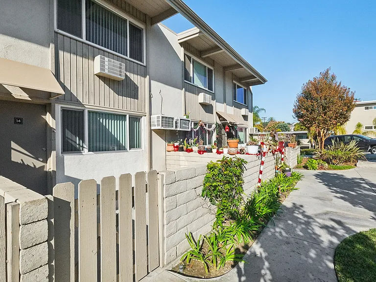 The Cliffs Apartments — Photo 28