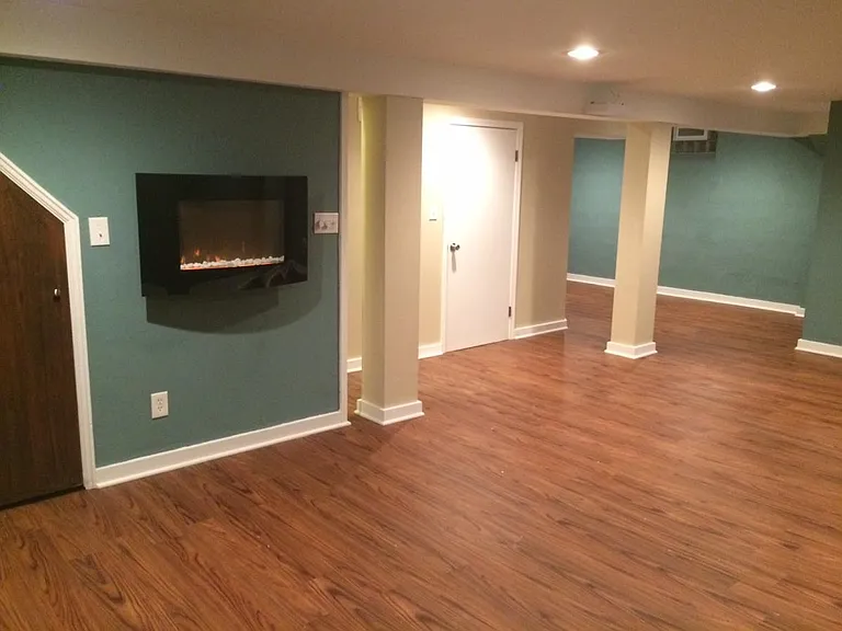 1196 Irene Rd — Photo 14