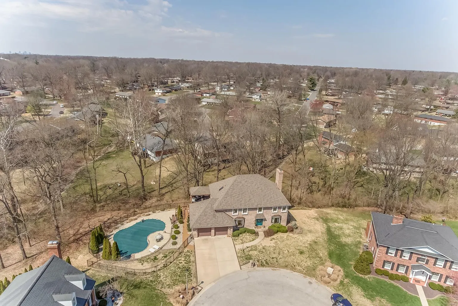 5 Raintree Woods Dr photo 1