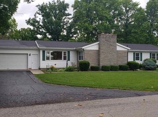 808 Lawn St, Winchester, IN 47394