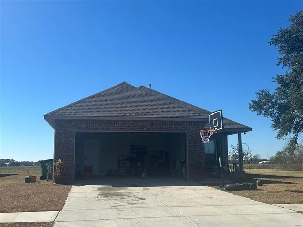 3302 Autumn Park Dr, Maurice, LA 70555