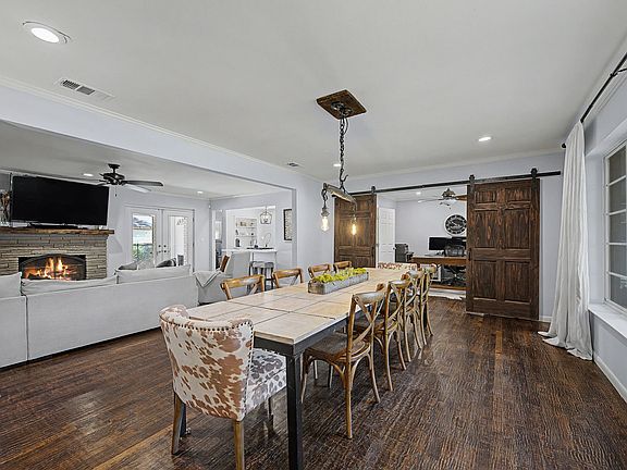 2nd image of 6238 Crestmont Dr