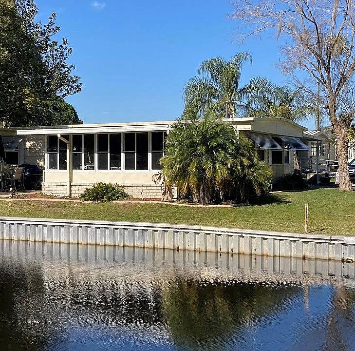 1st image of 138 Pine Tree Dr #1136