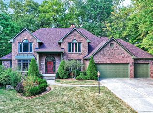 4184 S Carrie Dr, New Palestine, IN 46163