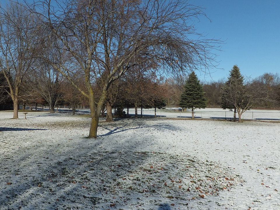 1st image of 10498 Baederwood Dr