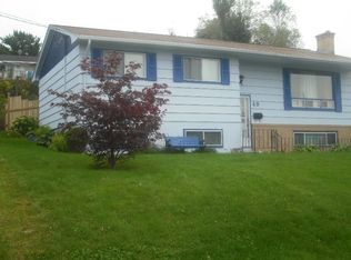 40 Ridge Ave, Lower Sackville, NS B4C2L6