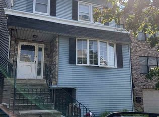 183 Zabriskie St #PENTHOUSE, Jersey City, NJ 07307