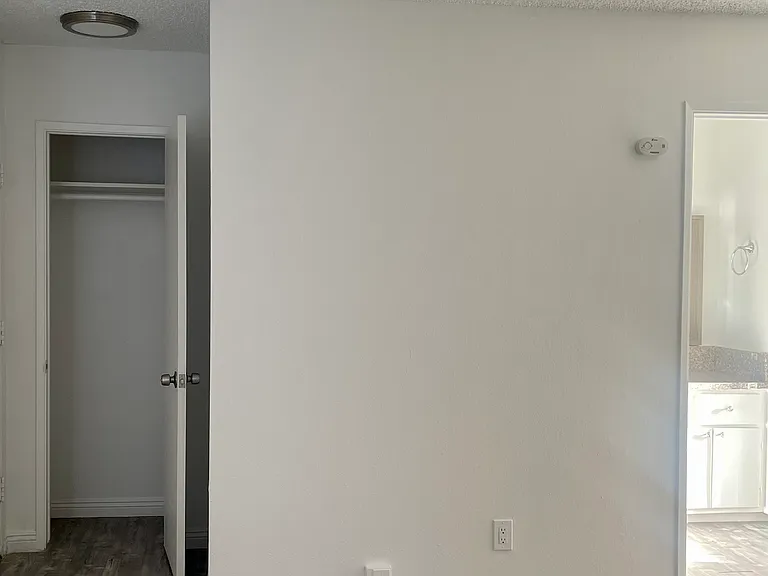 21049 Bryant St #9 — Photo 7