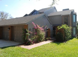 1741 SE Clatter Bridge Rd, Ocala, FL 34471