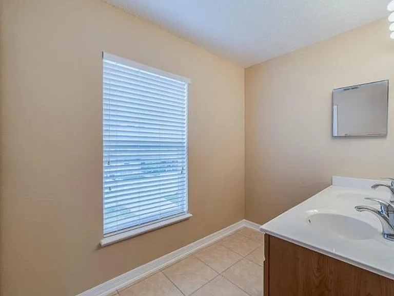 4720 Salamander St — Photo 17