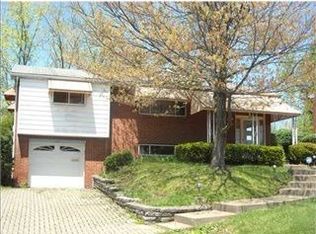 305 Shenandoah Dr, Pittsburgh, PA 15235
