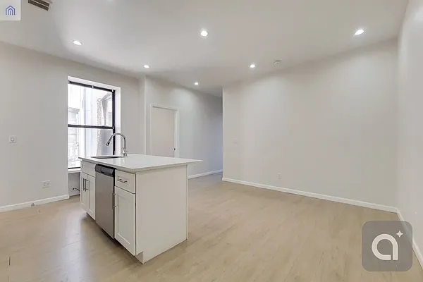 Rented by MAPT Residential LLC | media 13