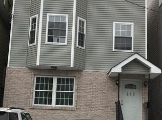 230 Clifton Ave #B1, Newark, NJ 07104