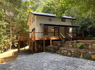 287 Flat Creek Valley Rd, Lake Toxaway, NC 28747