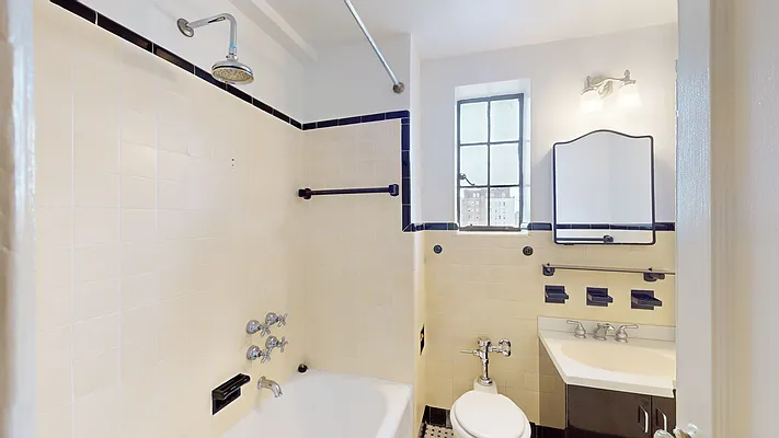 Rented by Bond New York | media 40