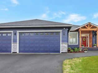 8823 Becks View Cir, Anchorage, AK 99502