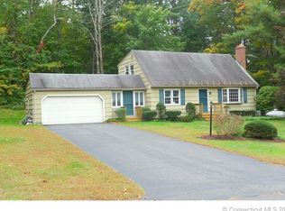 49 Blueberry Ln, Avon, CT 06001