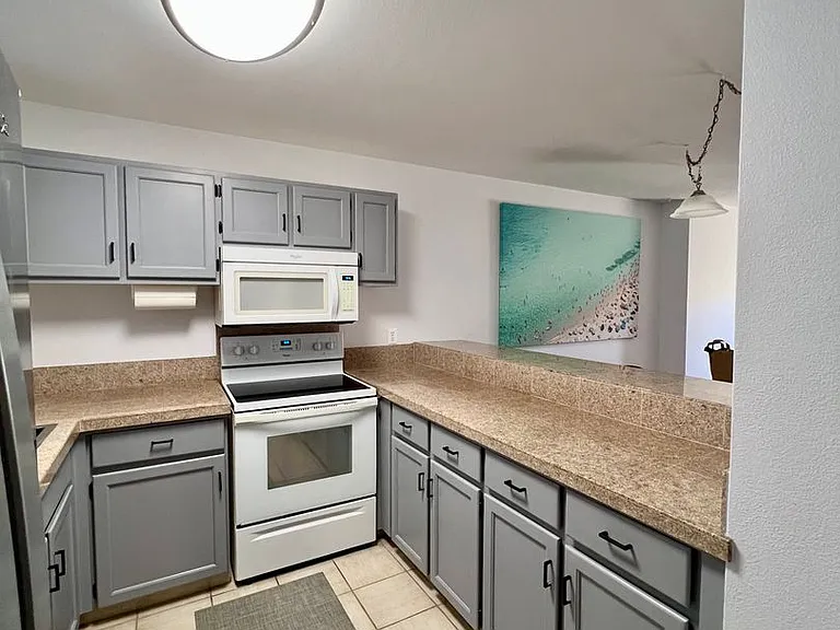 68-3907 Paniolo Ave #703 — Photo 3