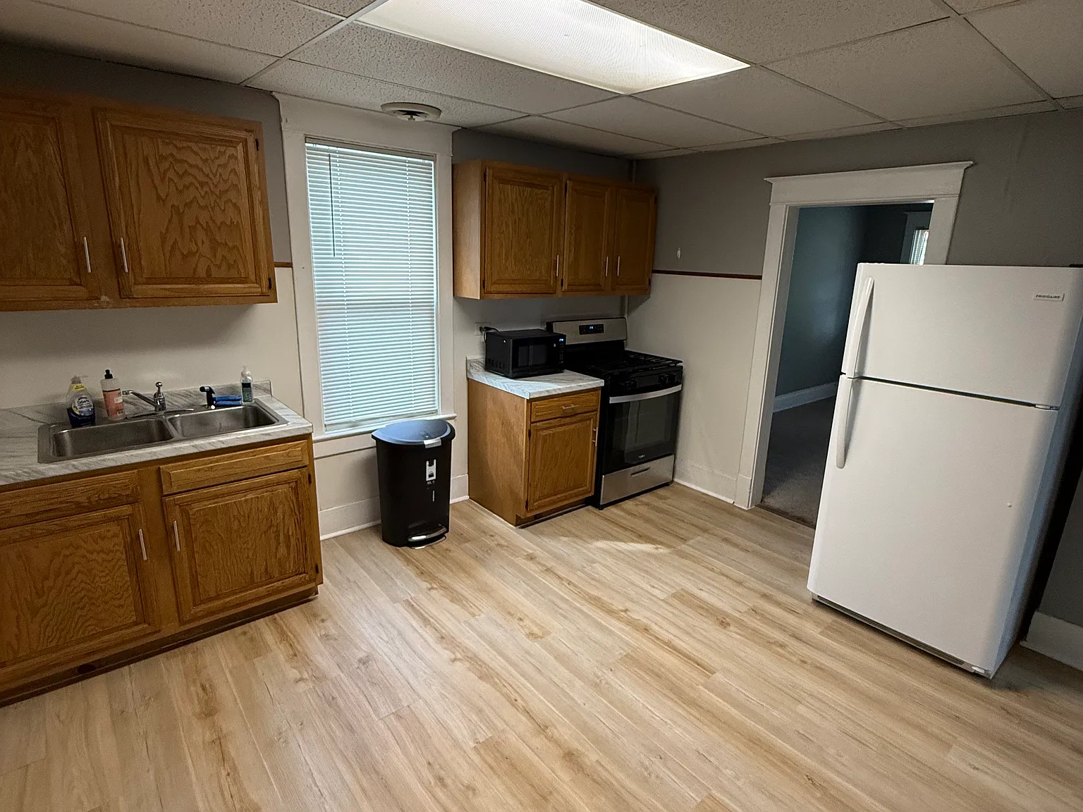 2 bed, $1,150 — Photo 2