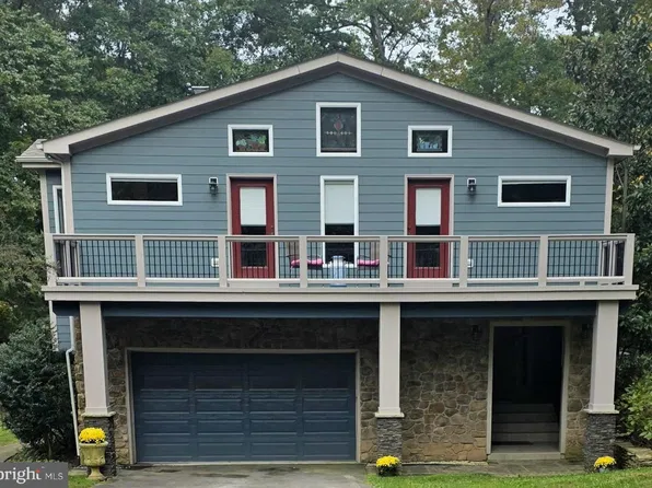 6321 Sydney Rd, Fairfax Station, VA 22039