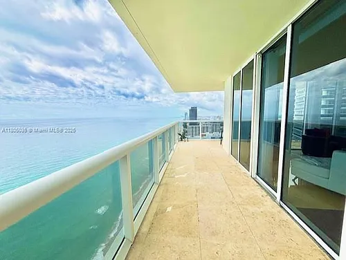 1830 S Ocean Dr #3702 Photo 1