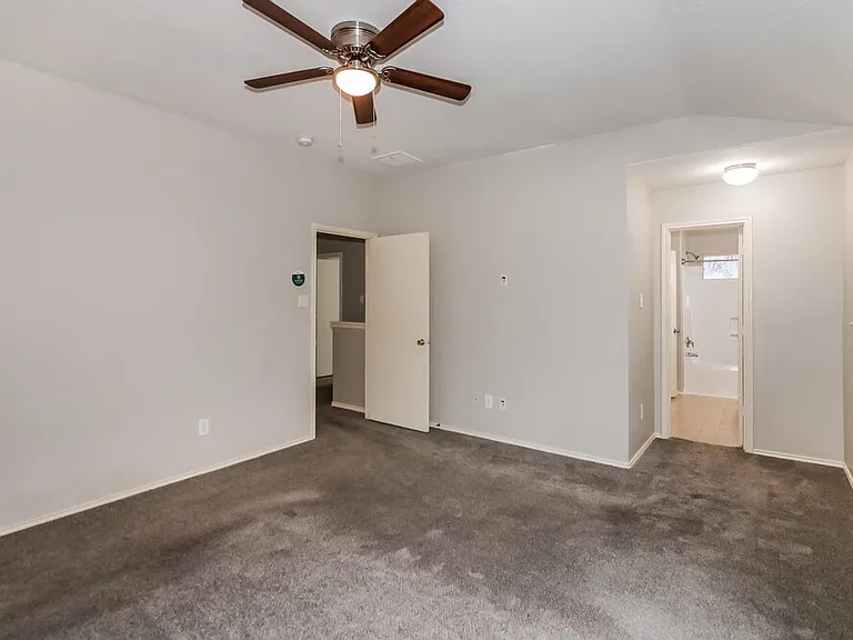 19315 Montclair Meadow Ln — Photo 11