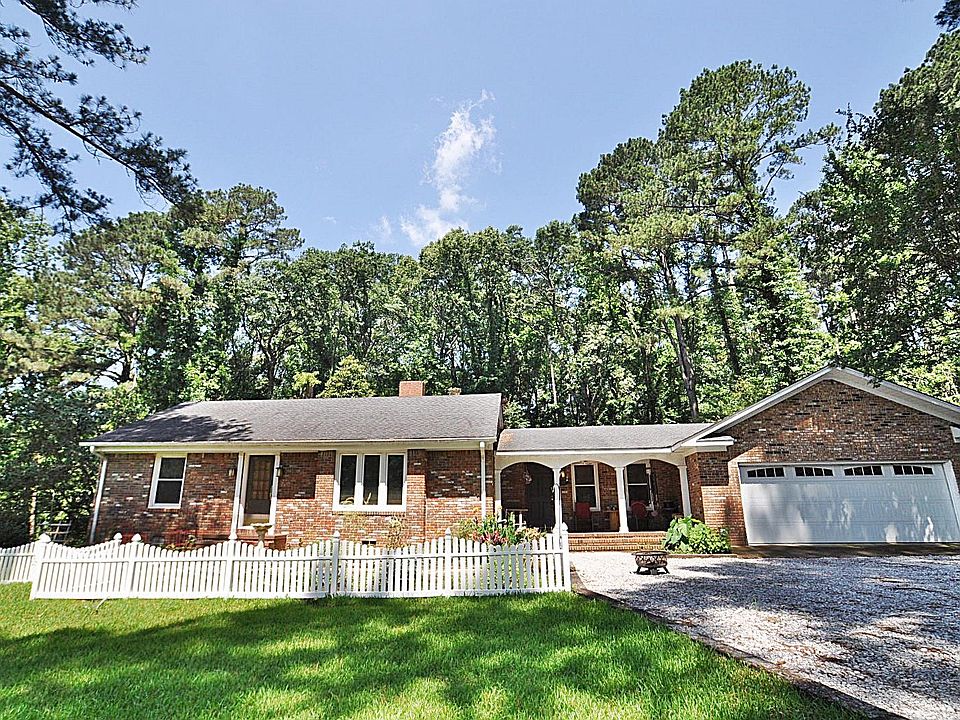 1st image of 505 Elvis Presley Dr