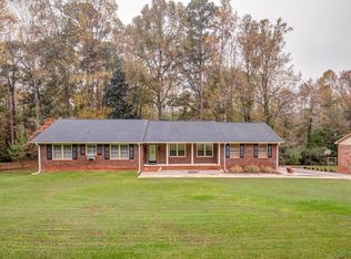 435 Club Dr, Athens, GA 30607