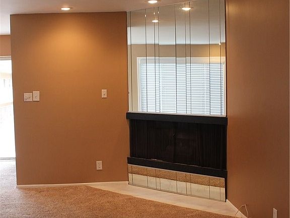 3rd image of 11849 Mayfield Ave APT 107