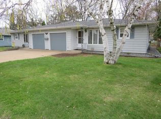 867 W Hamilton Ave, Eau Claire, WI 54701