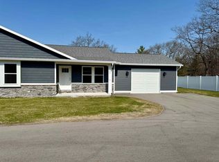 7451 41 #F, Oscoda, MI 48750