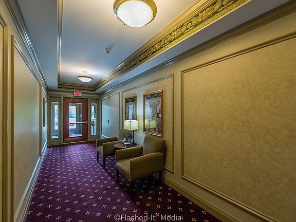 3rd image of 200 N River Ln Unit 305