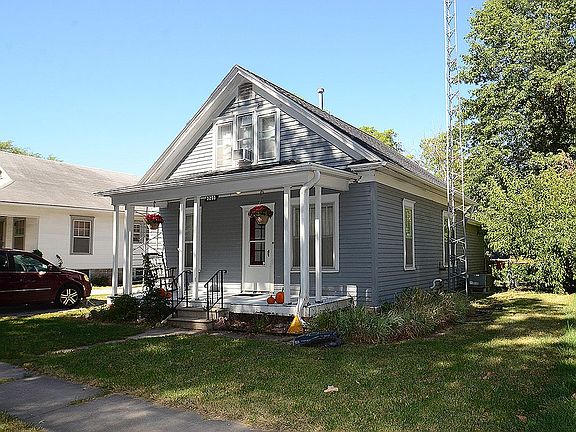 2nd image of 3250 Orchard St