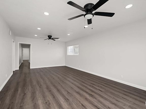5th image of 400 Pierce St