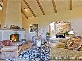 2 Camino Libre, Lamy, NM 87540