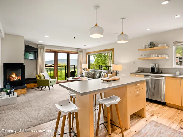 400 Wood Rd Suite 1121G, Snowmass Village, CO 81615
