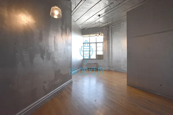 Rented by null | media 51