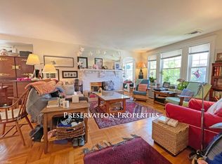 18 Crosby Rd #2, Chestnut Hill, MA 02467