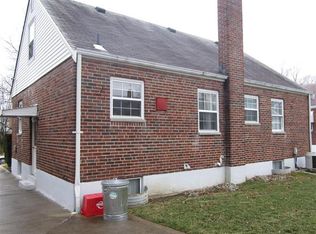 1722 Marilyn Ln, Cincinnati, OH 45231