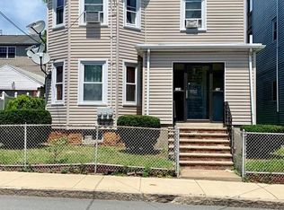 124-126 Maverick St, Chelsea, MA 02150