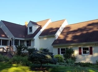 690 Sunshine Farm Ln, Blacksburg, VA 24060