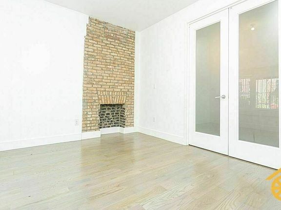 5th image of 1070 Bergen St #1G