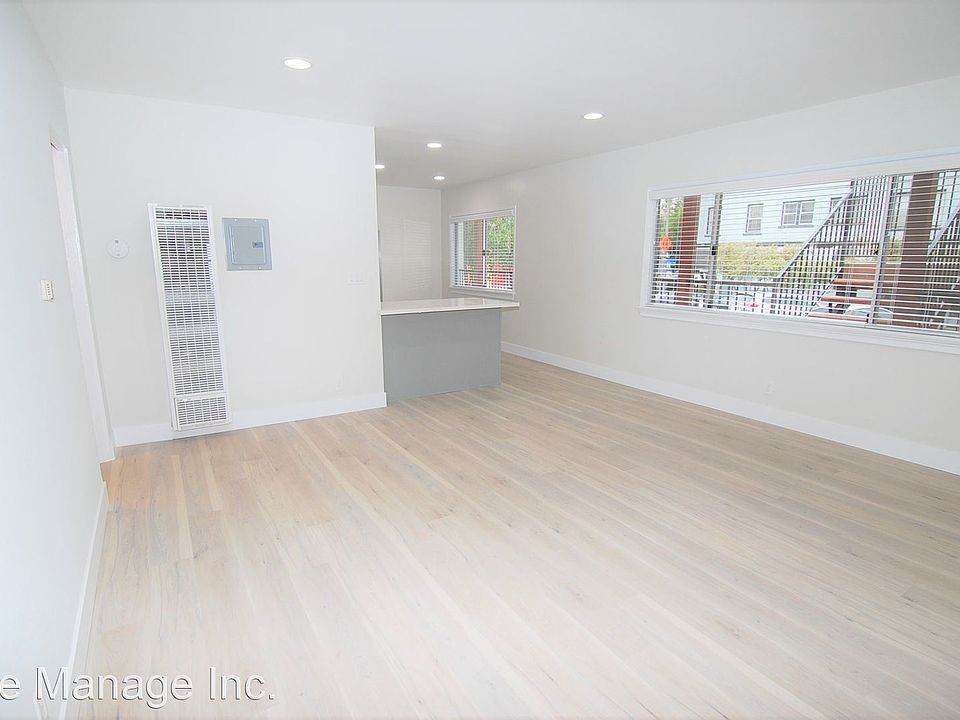 1st image of 226 Bonito Ave APT 2