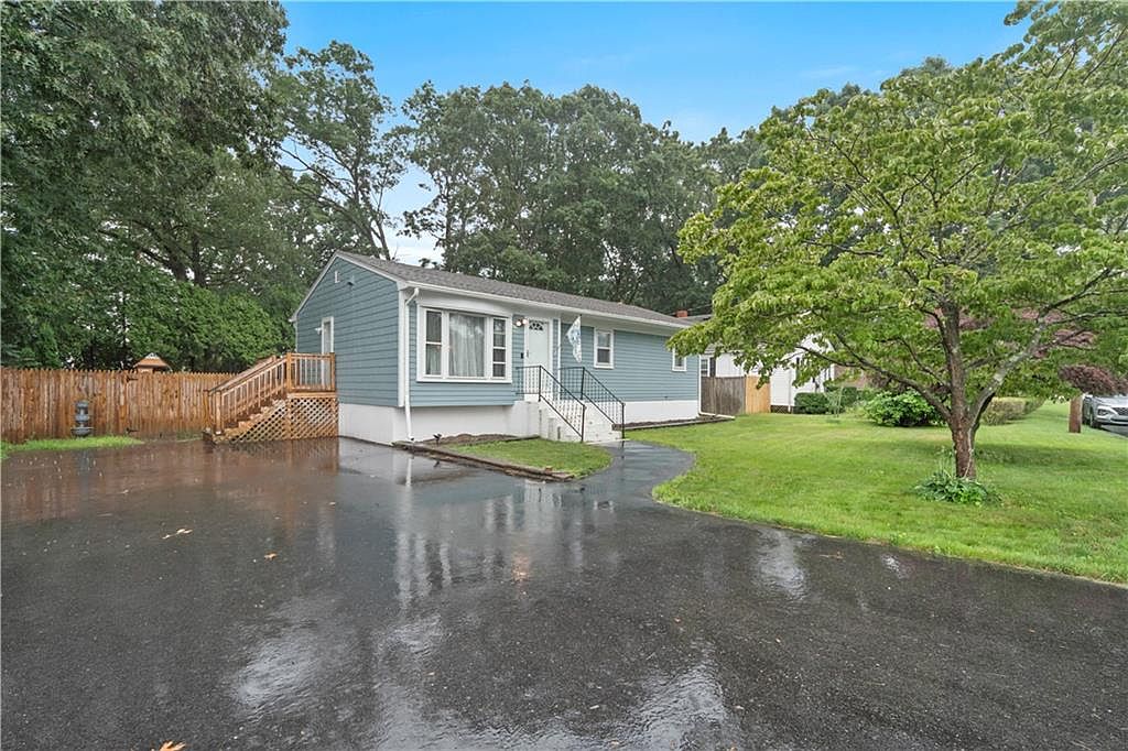 44 Palace Ave Warwick RI 02886 Zillow