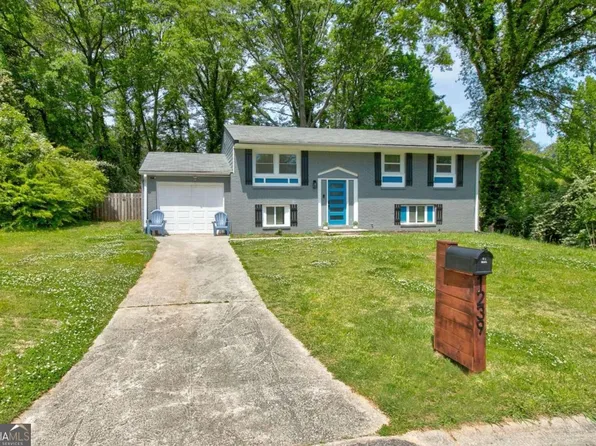 1239 Greenwood Ln, Riverdale, GA 30296