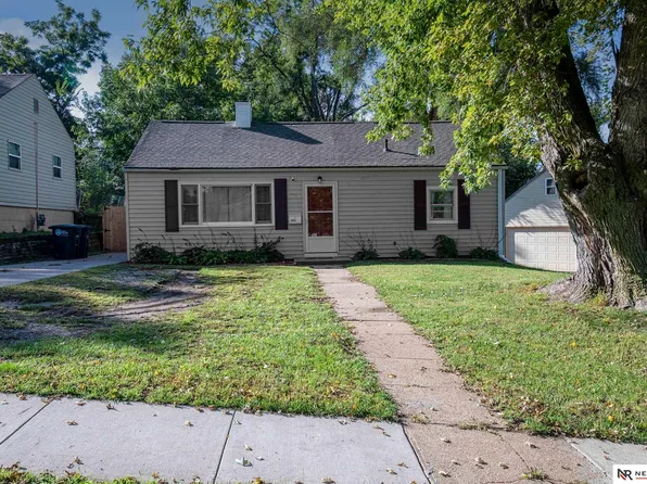 6615 Seward St, Omaha, NE 68104