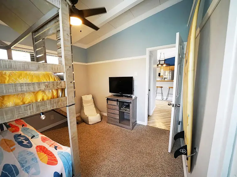 2518 Gulfstream Ln — Photo 25