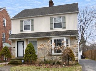 3622 Northcliffe Rd, University Heights, OH 44118