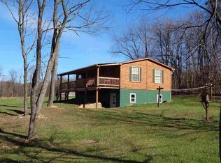 1790 Long Hollow Rd, Masontown, WV 26542